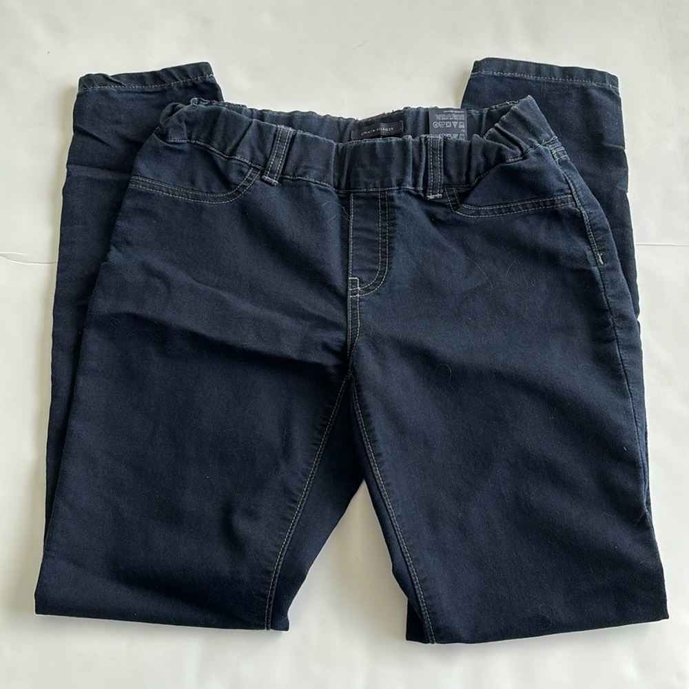 Tommy Hilfiger • Jeans w/ Elastic Waist